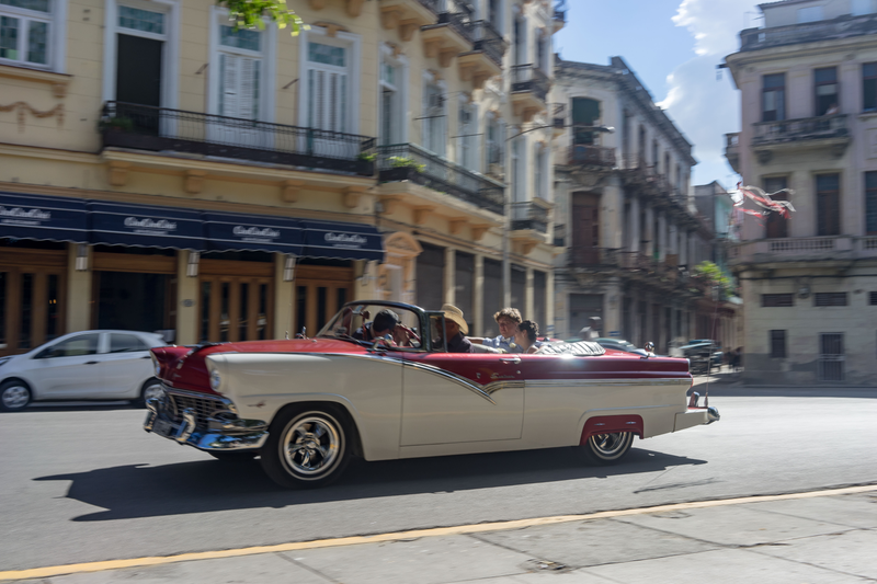 Illustration for article titled Here's What Cuba's Car Scene Looks Like In 2017